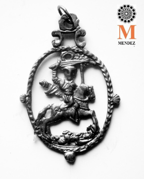 MEDALLA SANTIAGO Medalla en plata de Santiago con cerco trenzado